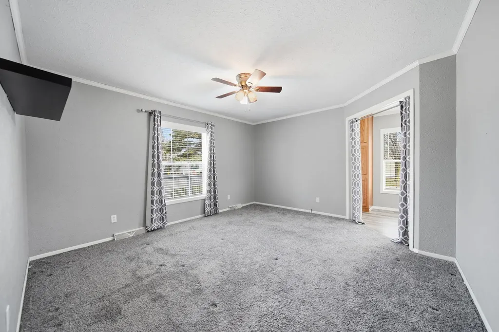 701 Missouri River Drive Adrian City MI 49221