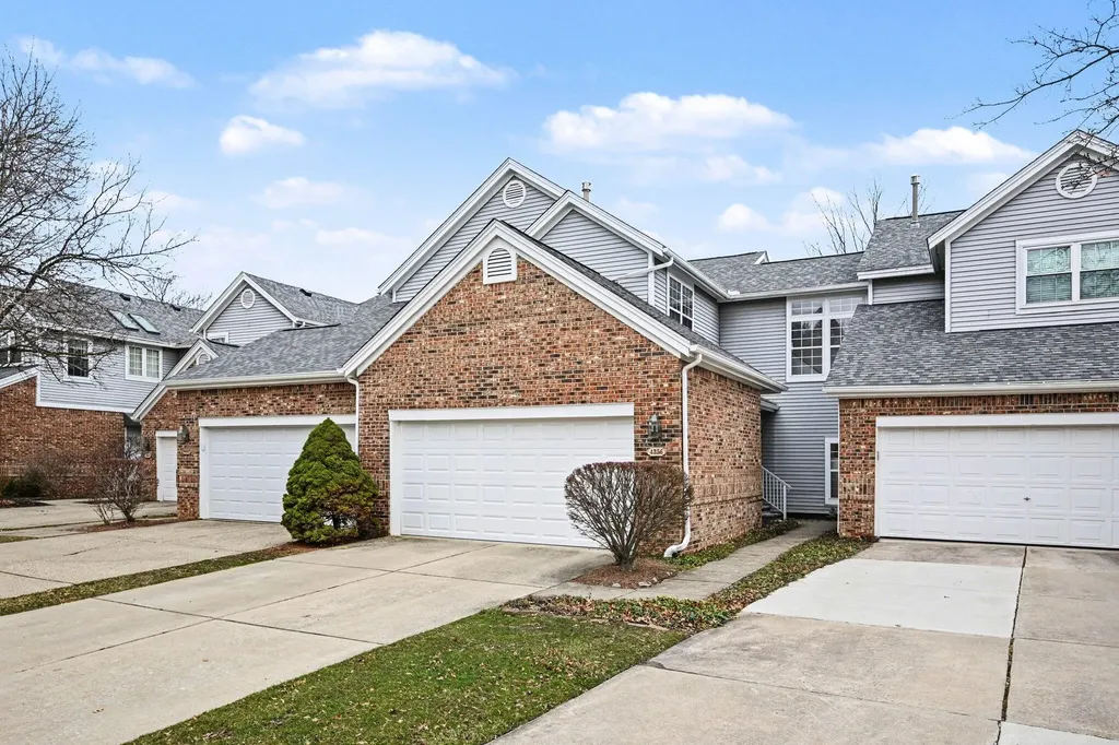 4356 Pine Ridge Court Ann Arbor Charter Township MI 48105