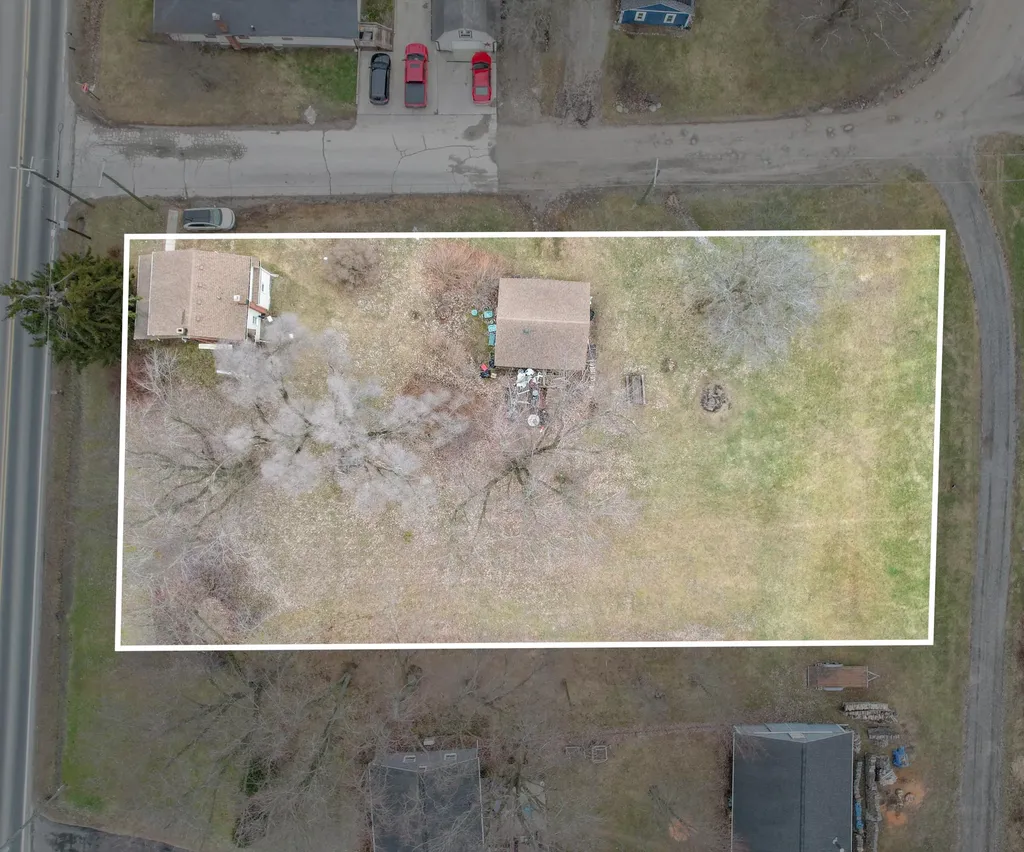 9296 6 Mile Road Salem Township MI 48168