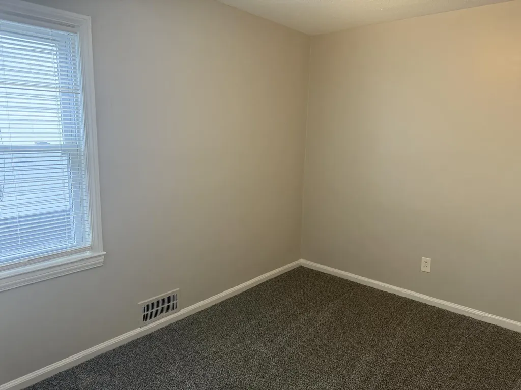 18949 Washtenaw Street Harper Woods City MI 48225