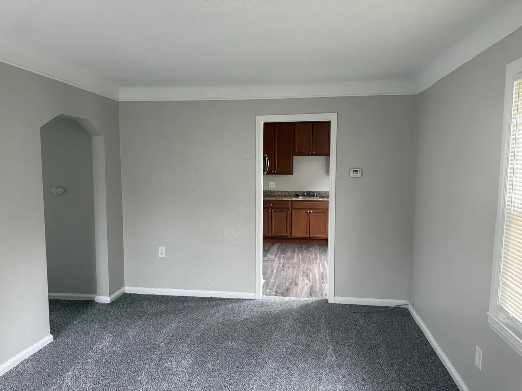 18949 Washtenaw Street Harper Woods City MI 48225