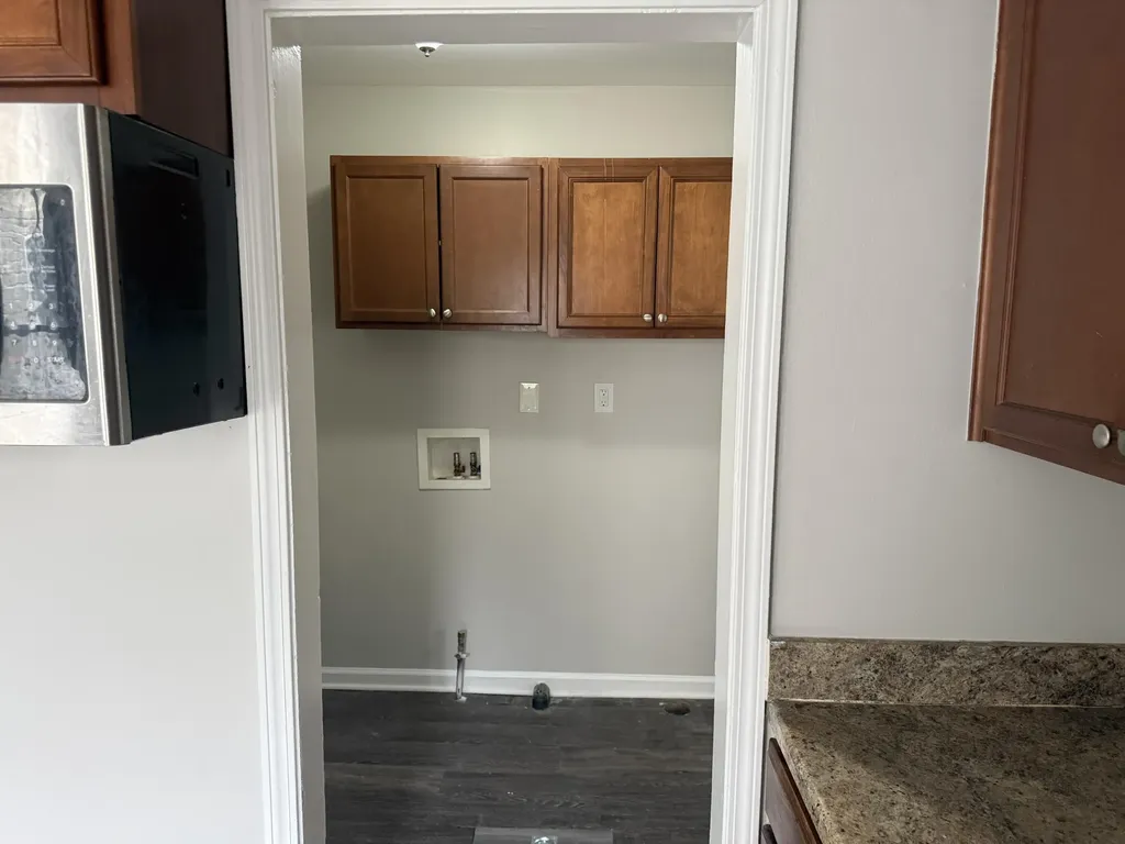 18949 Washtenaw Street Harper Woods City MI 48225
