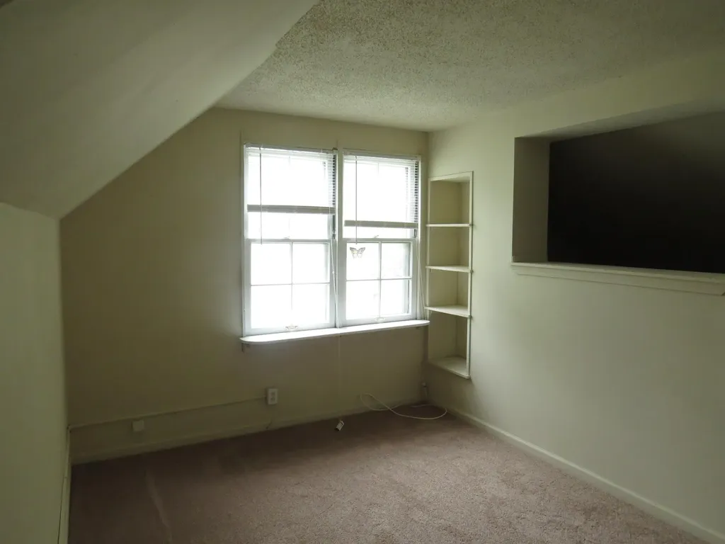 17538 Matthews Street Riverview City MI 48193