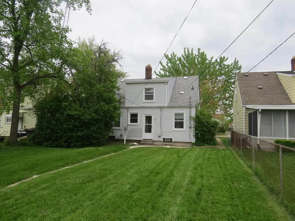 17538 Matthews Street Riverview City MI 48193