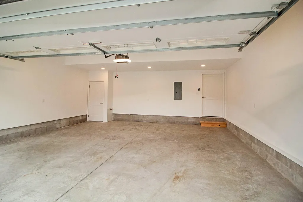 7933 Grand Street Dexter City MI 48130