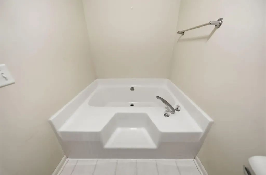 689 Korey's Circle Blissfield Village MI 49228