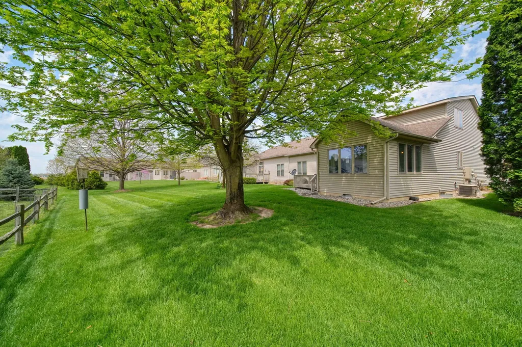 689 Korey's Circle Blissfield Village MI 49228