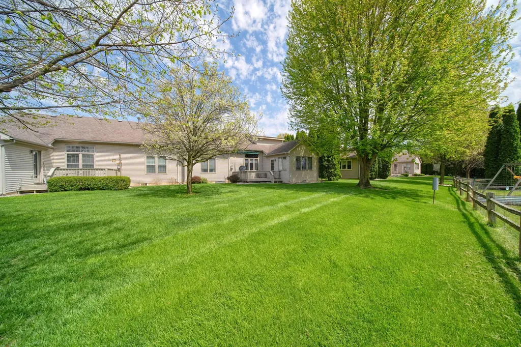 689 Korey's Circle Blissfield Village MI 49228