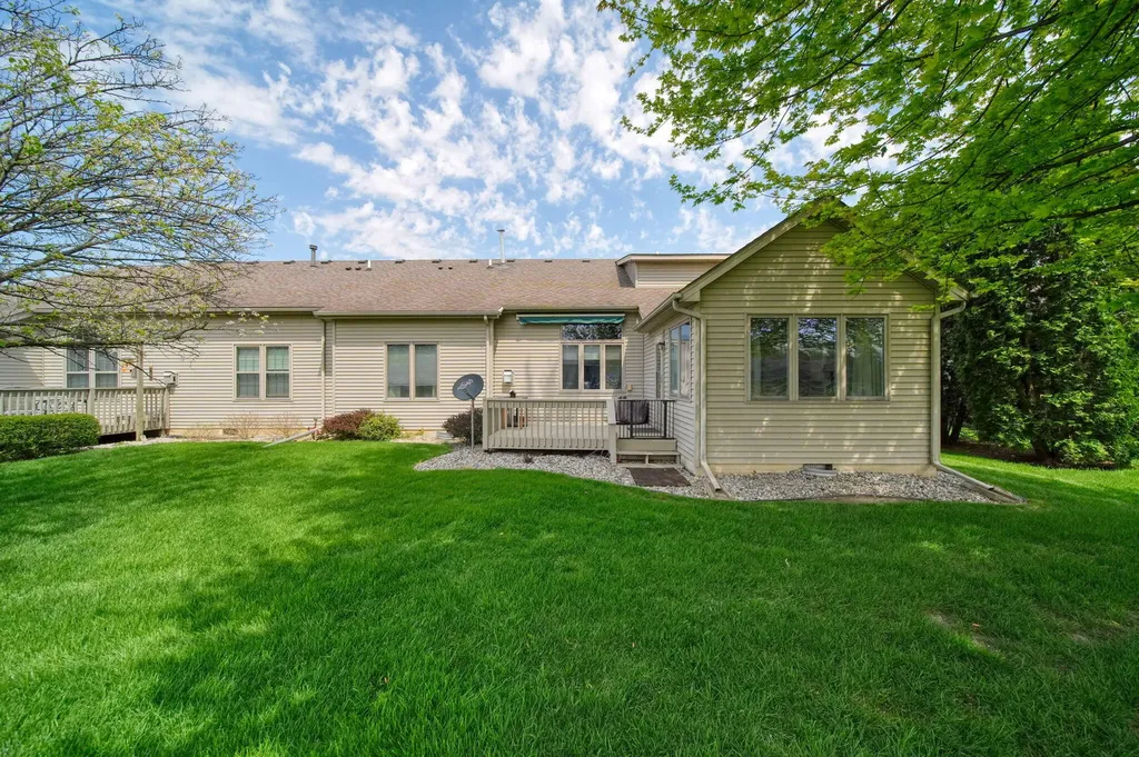 689 Korey's Circle Blissfield Village MI 49228
