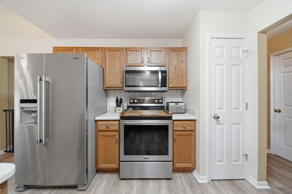 689 Korey's Circle Blissfield Village MI 49228