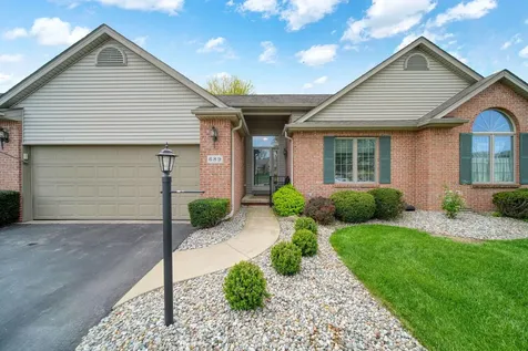 689 Korey's Circle Blissfield Village MI 49228