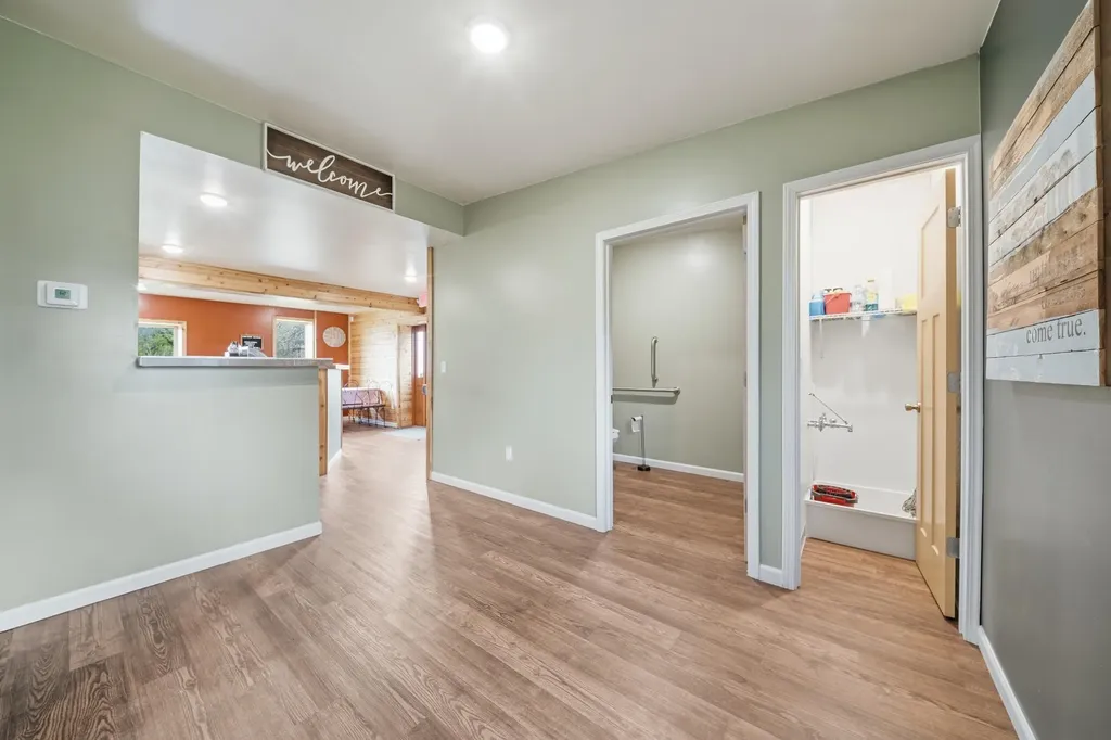915 S Clinton Street Stockbridge Village MI 49285