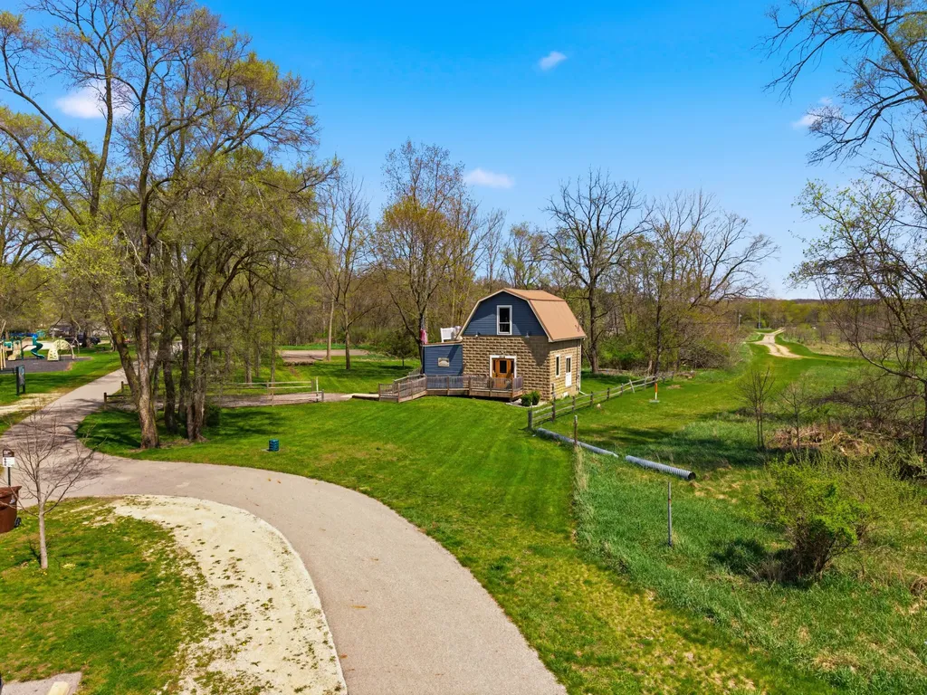 915 S Clinton Street Stockbridge Village MI 49285