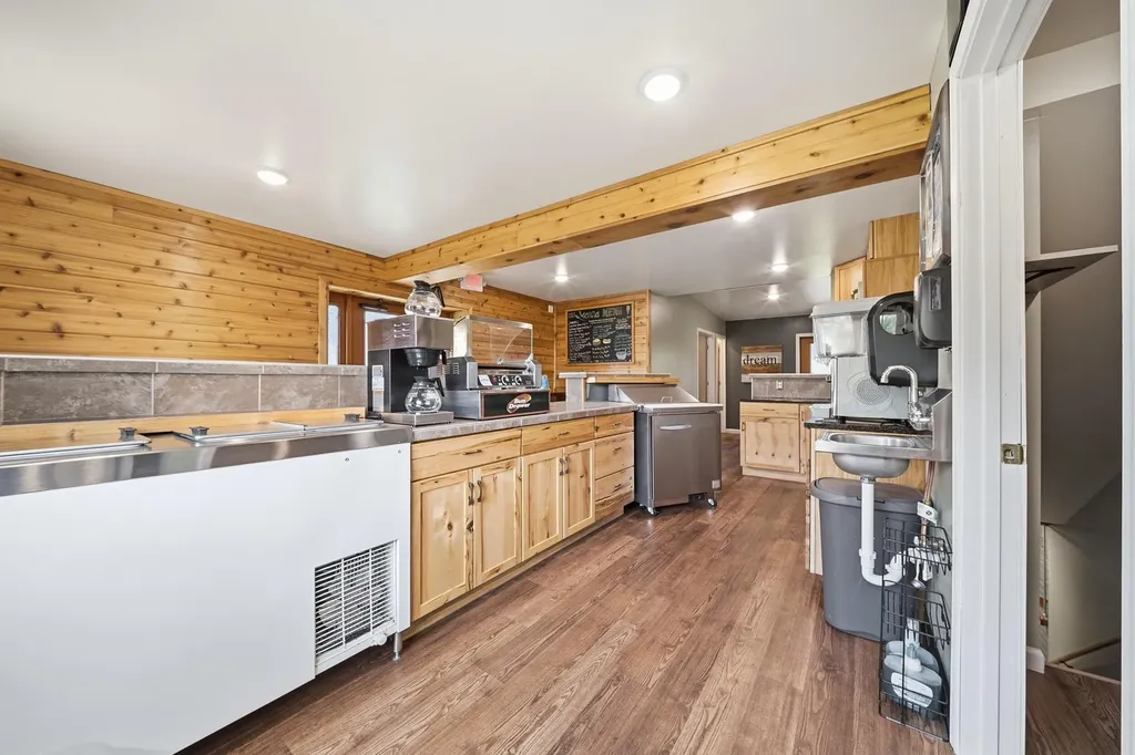 915 S Clinton Street Stockbridge Village MI 49285