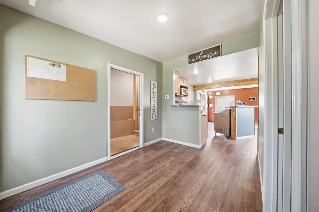 915 S Clinton Street Stockbridge Village MI 49285