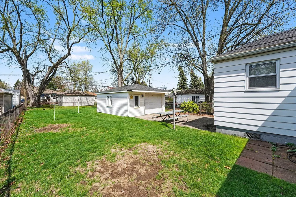 24924 Princeton Street Dearborn City MI 48124