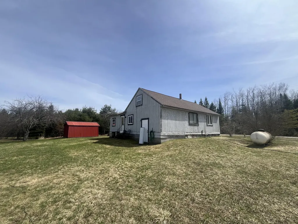 11492 Maple Lane Road Unknown City MI 49776