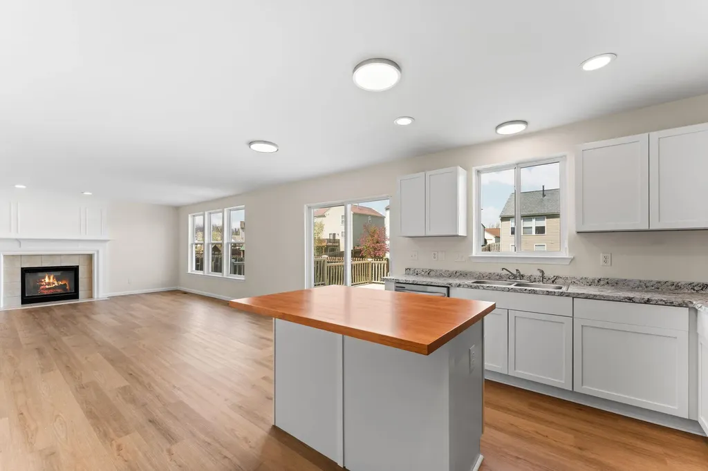 6285 Maplehurst Drive Ypsilanti Charter Township MI 48197