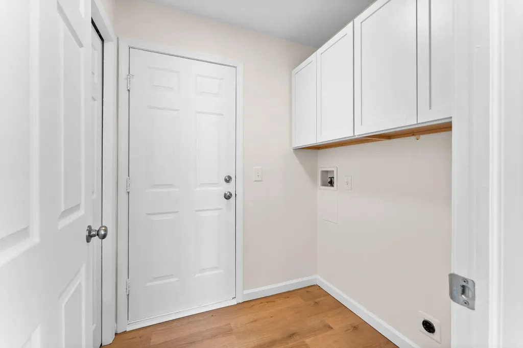 6285 Maplehurst Drive Ypsilanti Charter Township MI 48197