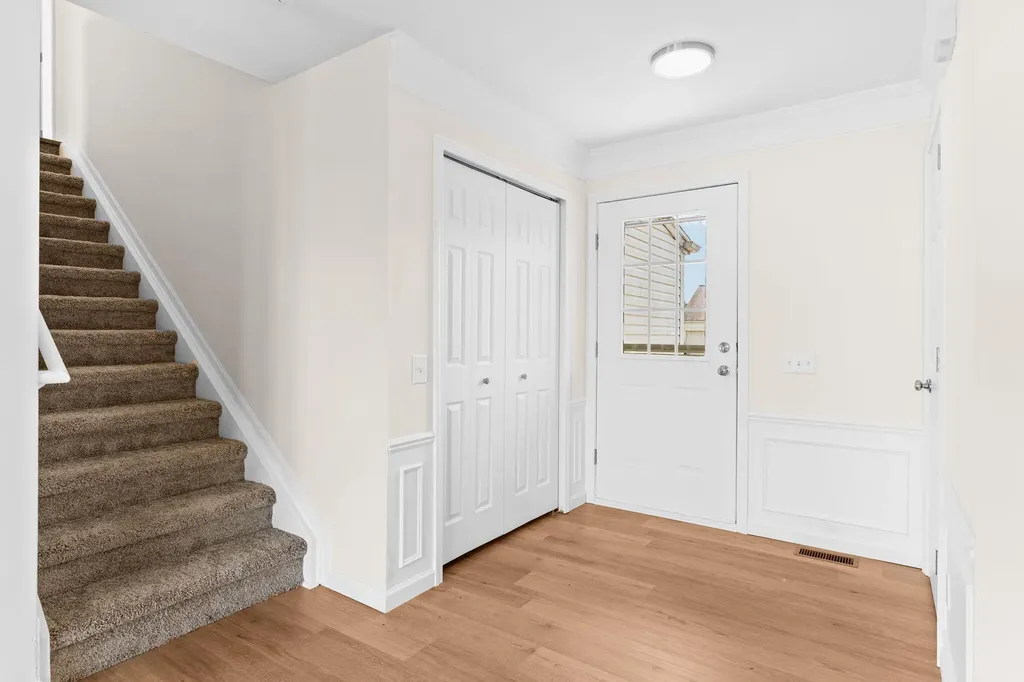 6285 Maplehurst Drive Ypsilanti Charter Township MI 48197