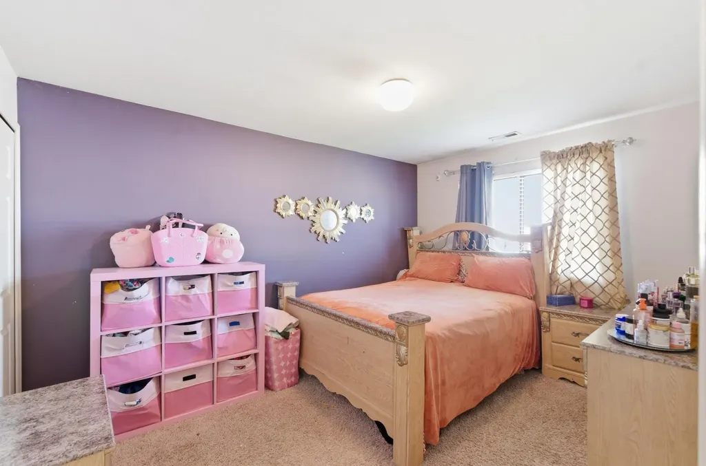 30813 Hidden Pines Lane Roseville City MI 48066