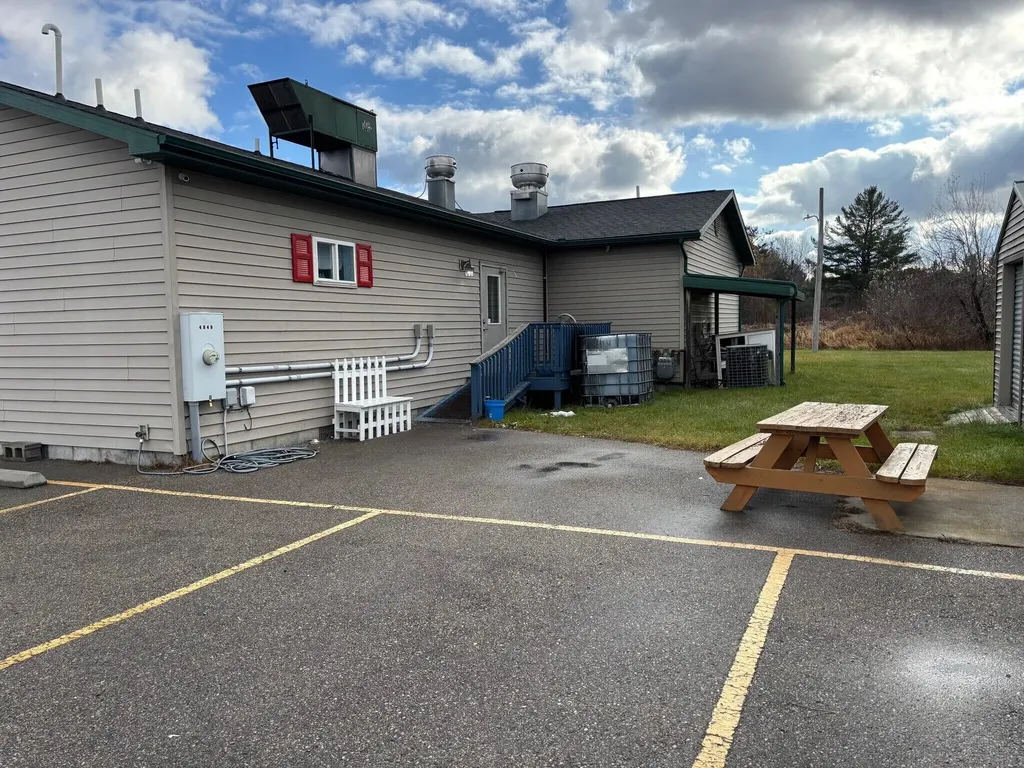 4949 Long Lake Road Plainfield Township MI 48739