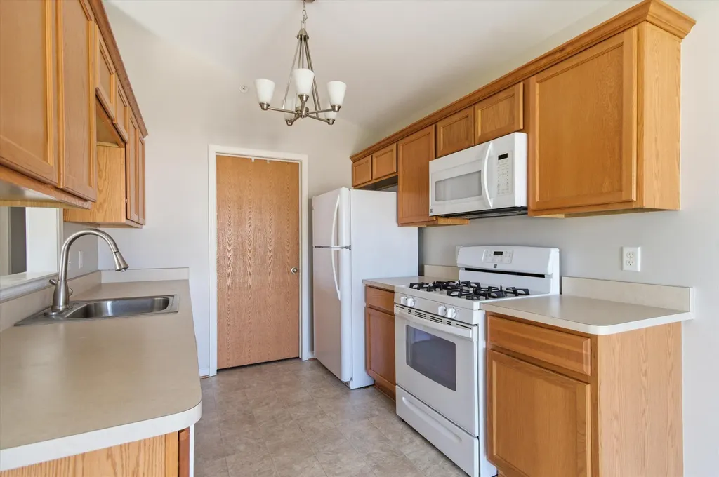 1304 Riversedge Drive Saline Township MI 48176