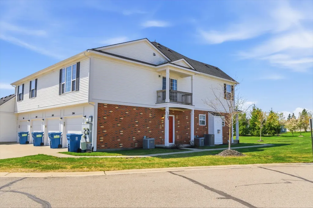 1304 Riversedge Drive Saline Township MI 48176