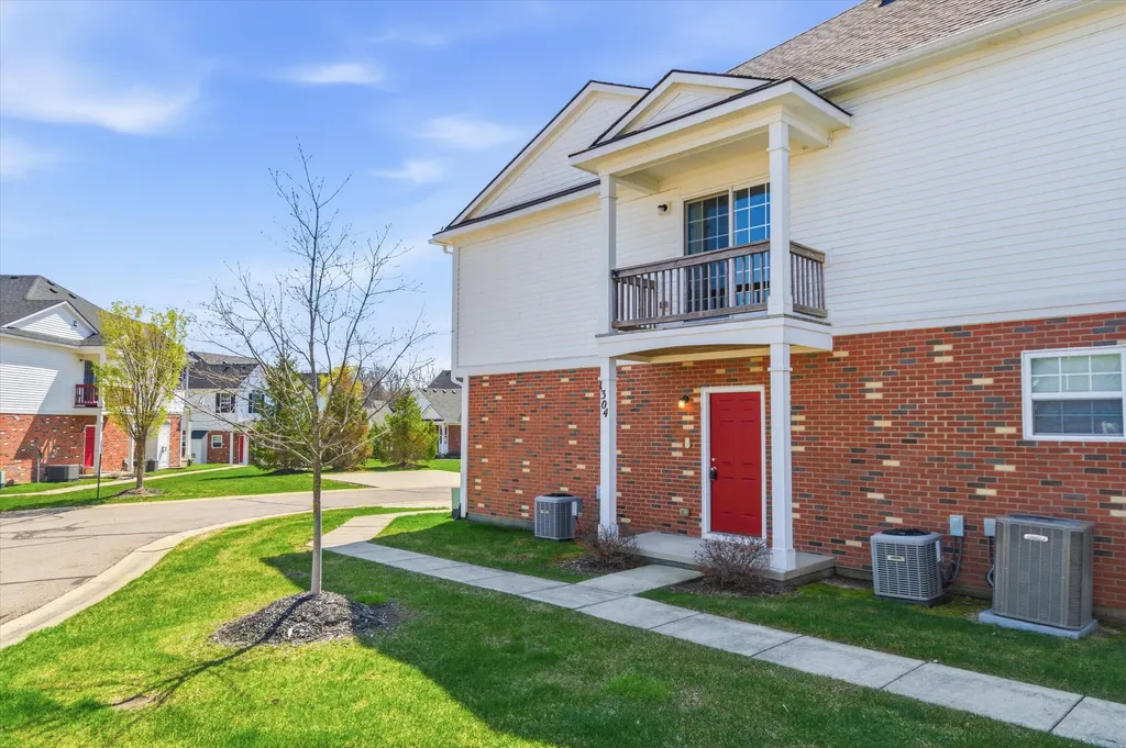 1304 Riversedge Drive Saline Township MI 48176
