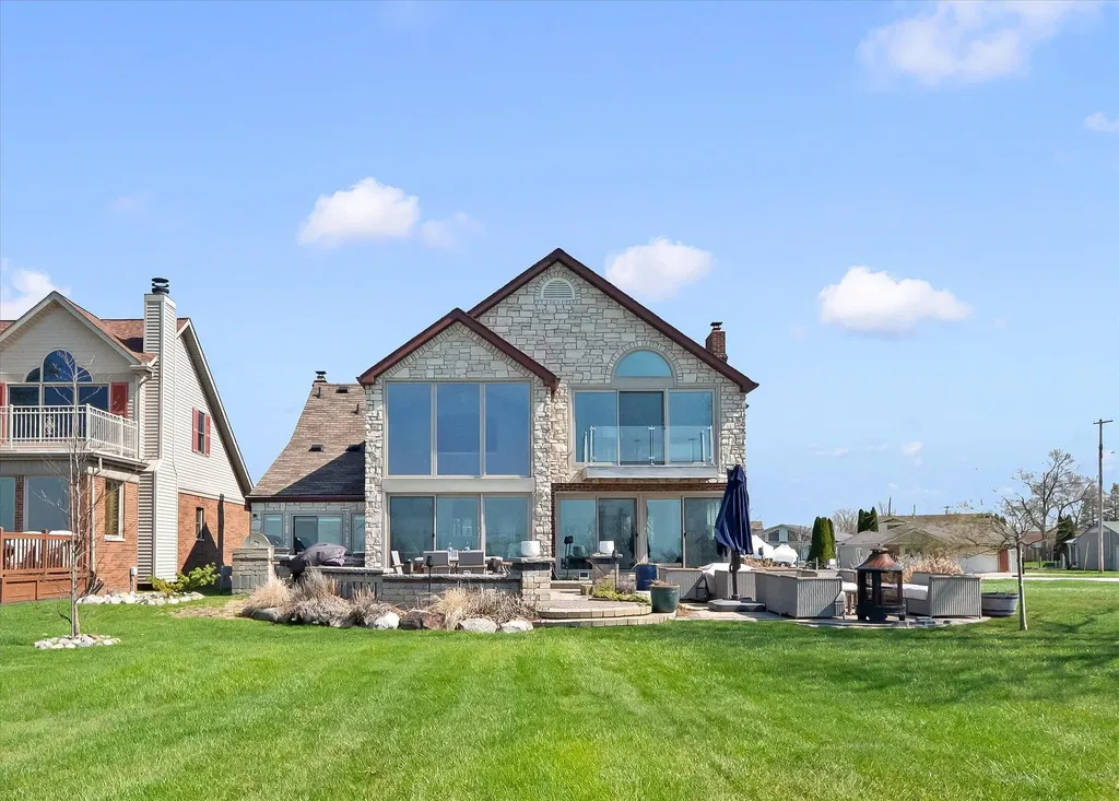 8115 Colony Drive Clay Township MI 48001