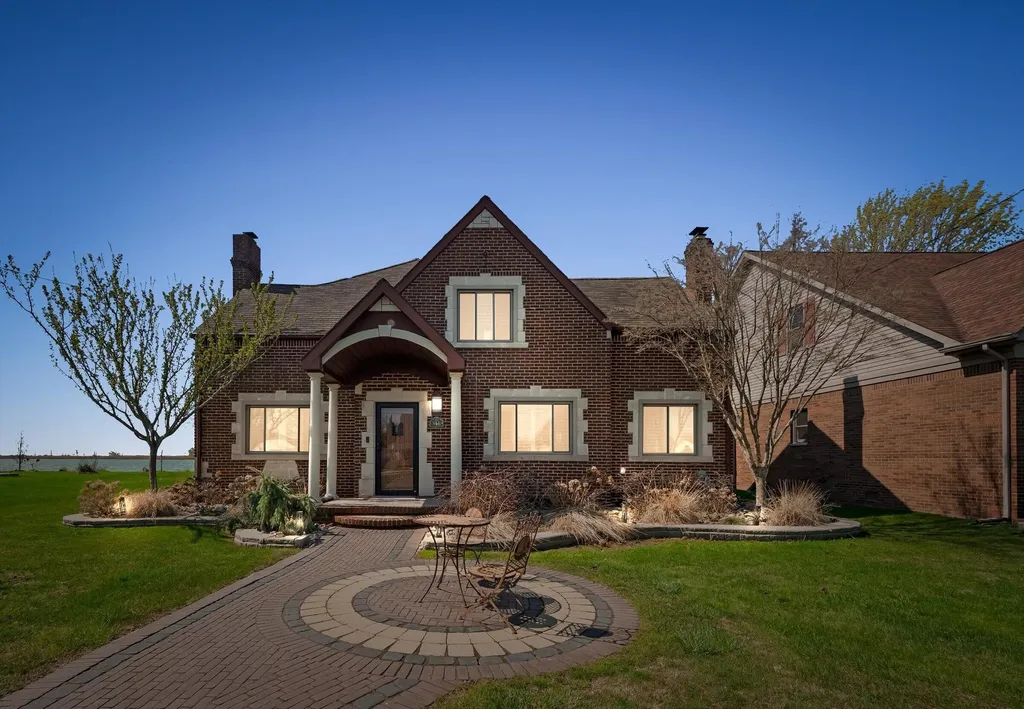 8115 Colony Drive Clay Township MI 48001