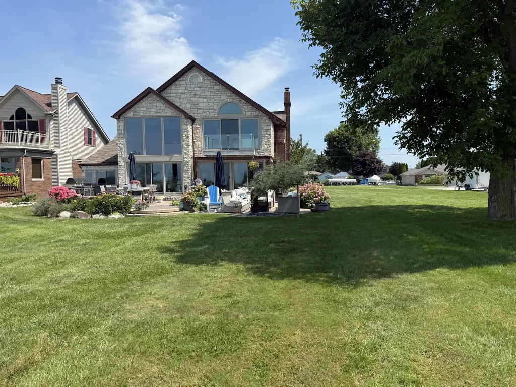 8115 Colony Drive Clay Township MI 48001