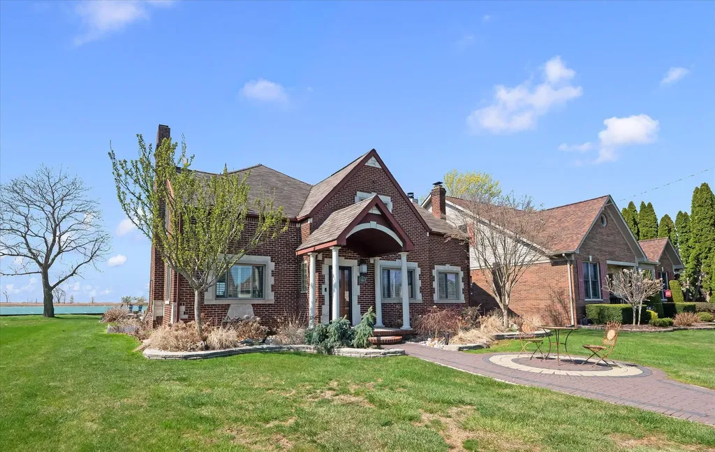 8115 Colony Drive Clay Township MI 48001