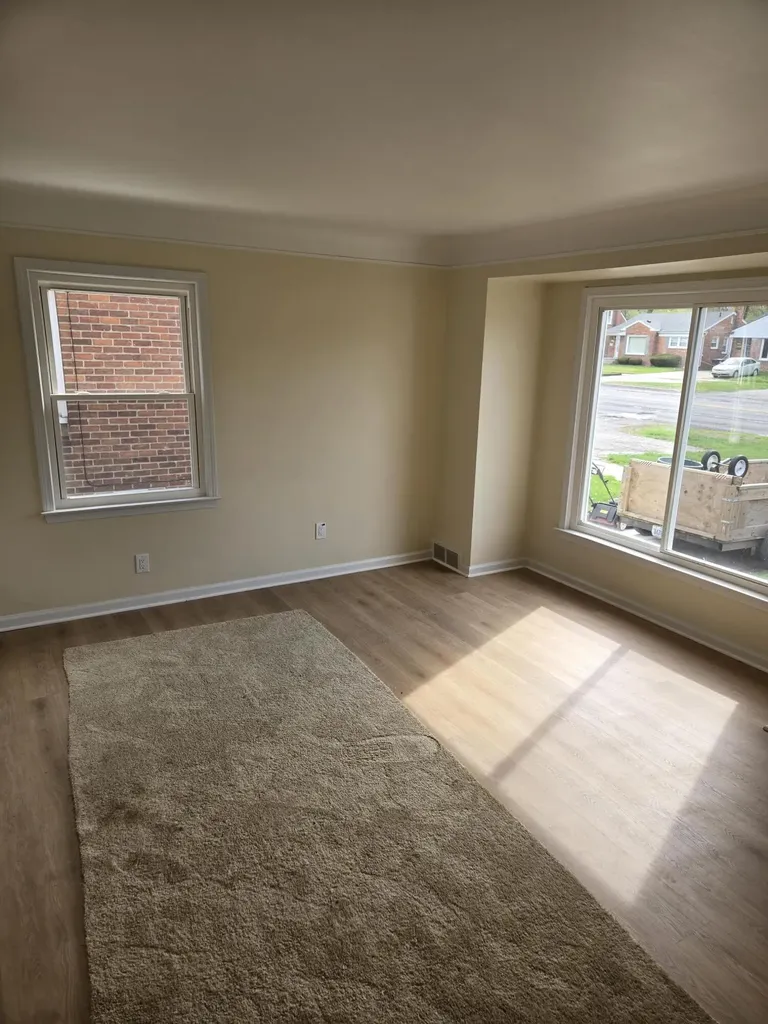 9634 Inkster Road Redford Charter Township MI 48239