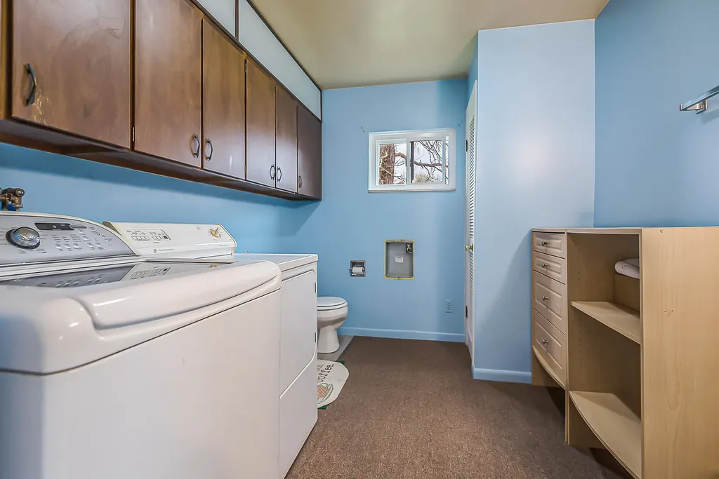 8415 Huron River Drive Webster Township MI 48130