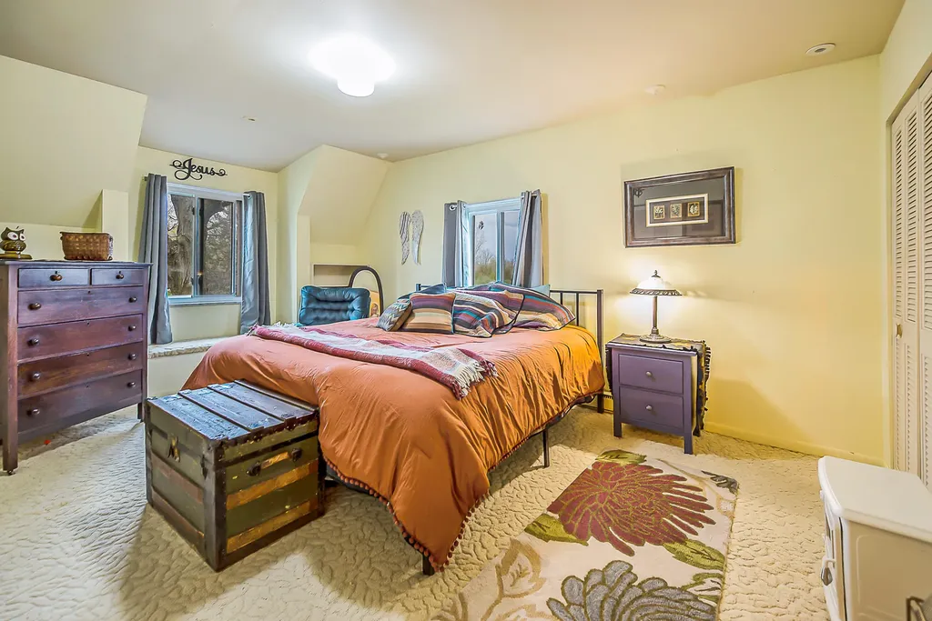 8415 Huron River Drive Webster Township MI 48130
