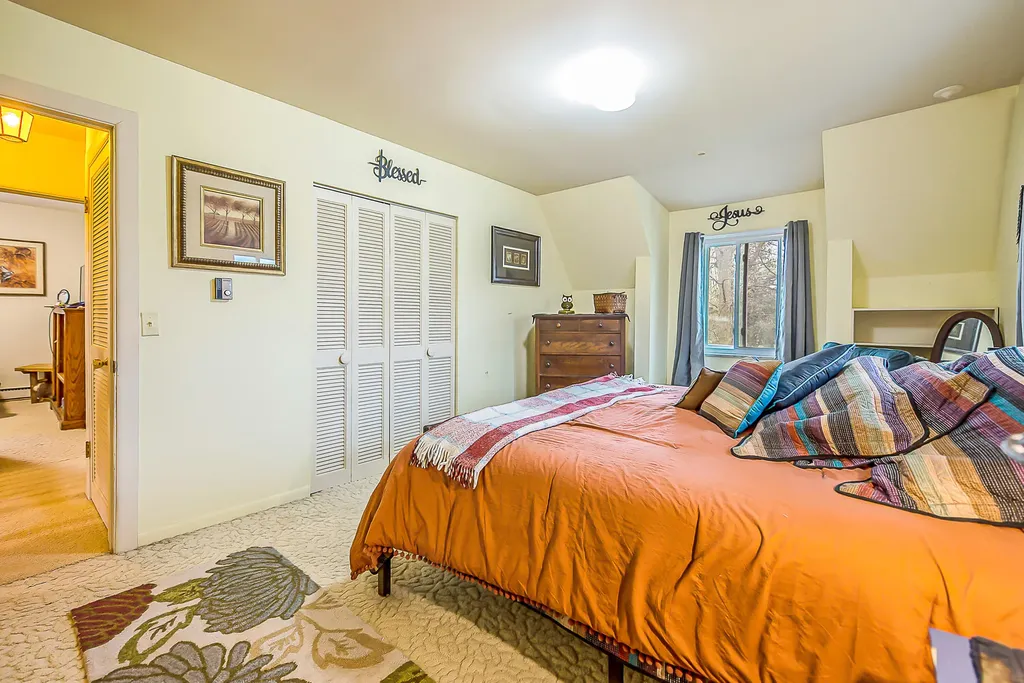 8415 Huron River Drive Webster Township MI 48130