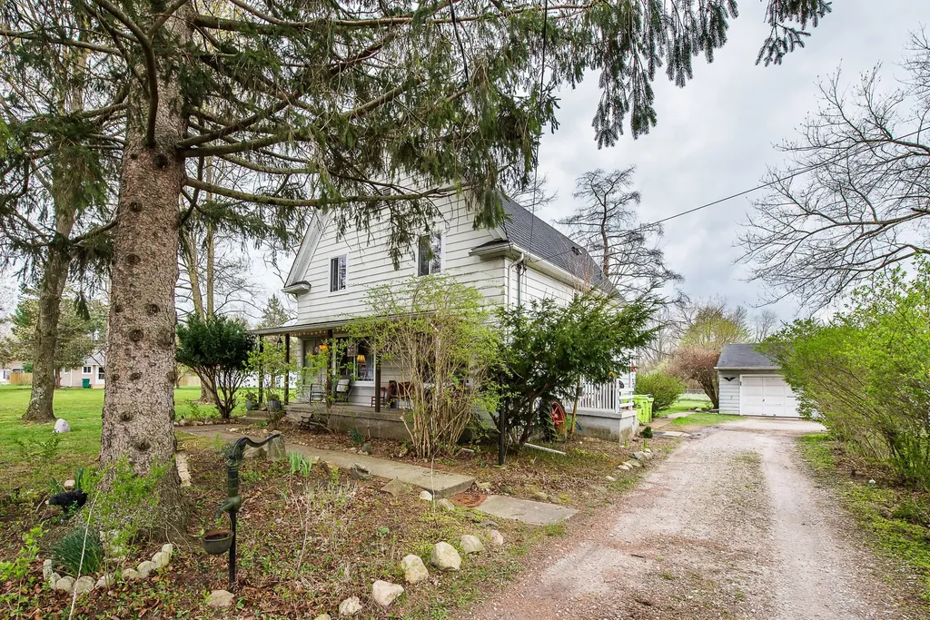 8415 Huron River Drive Webster Township MI 48130