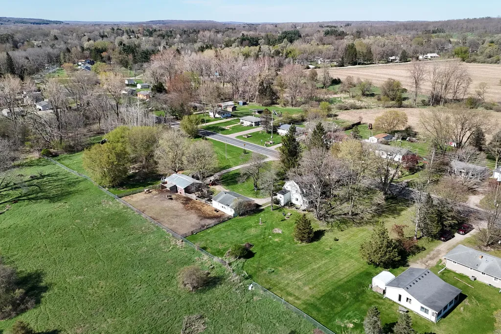 8415 Huron River Drive Webster Township MI 48130