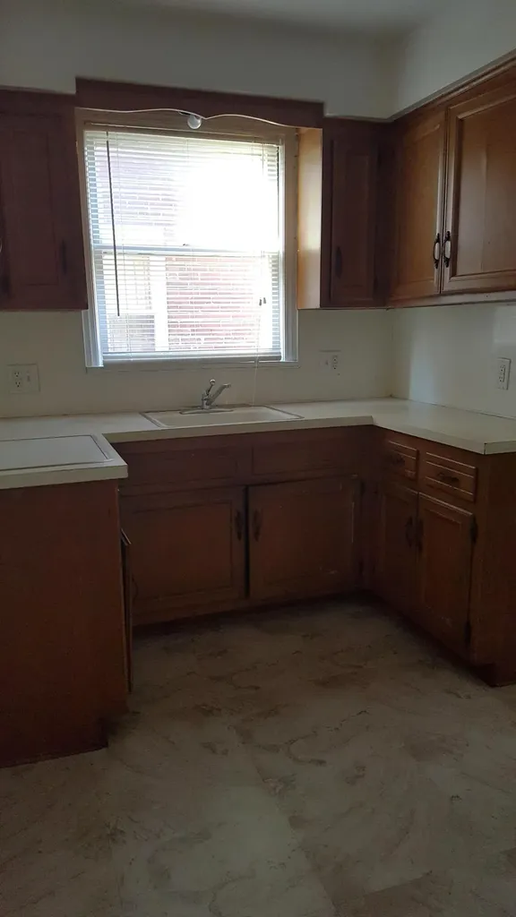 10449 Merlin Street Detroit City MI 48224