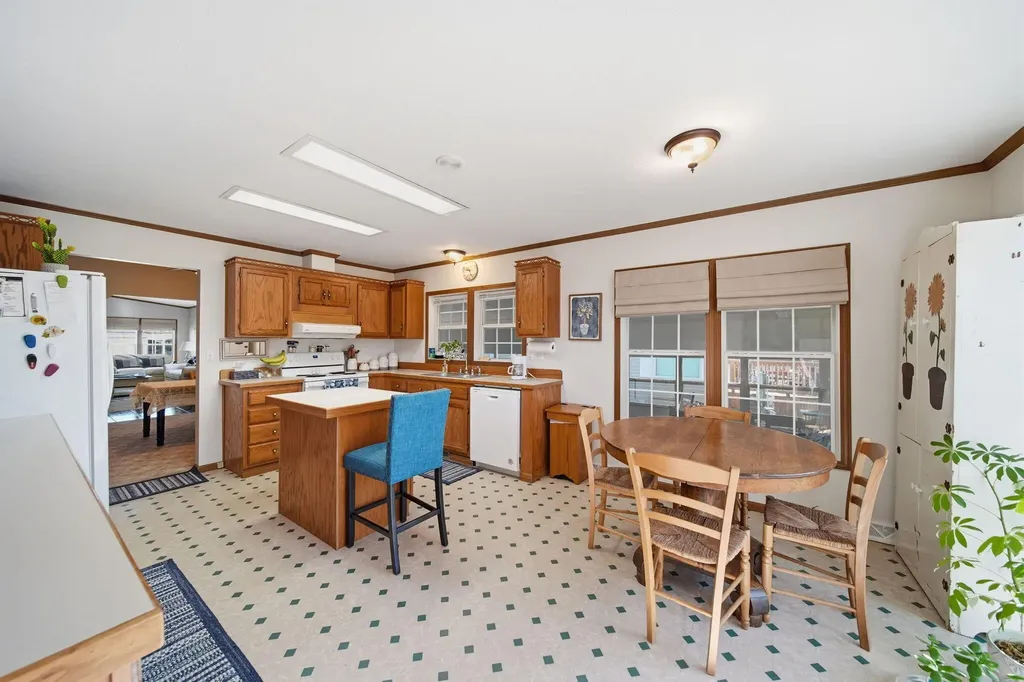 448 Raisin River Drive Adrian City MI 49221