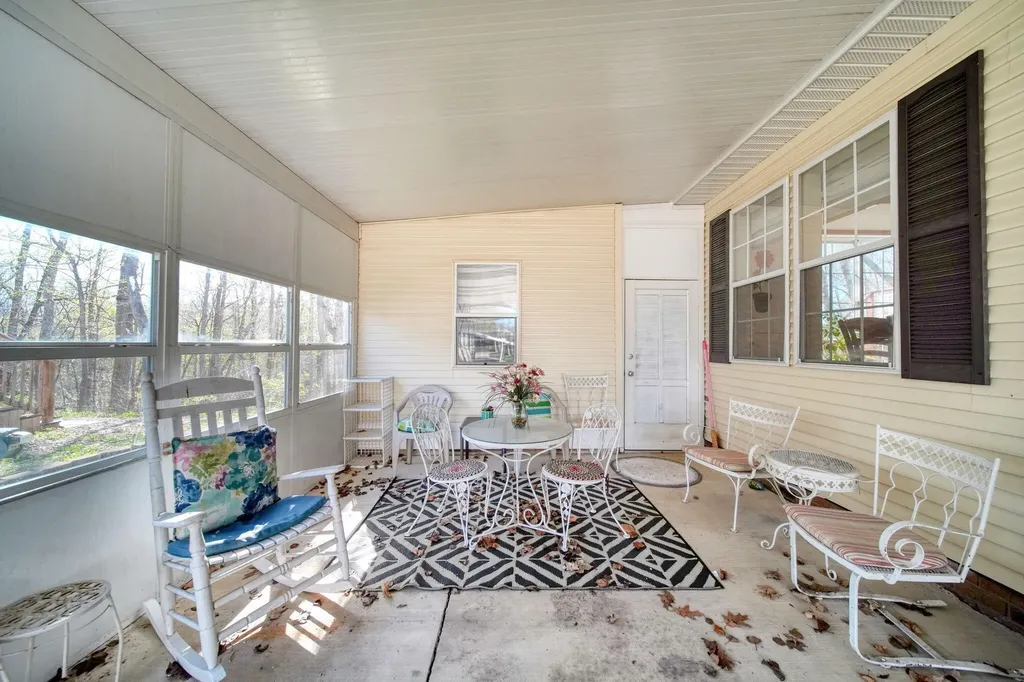 448 Raisin River Drive Adrian City MI 49221