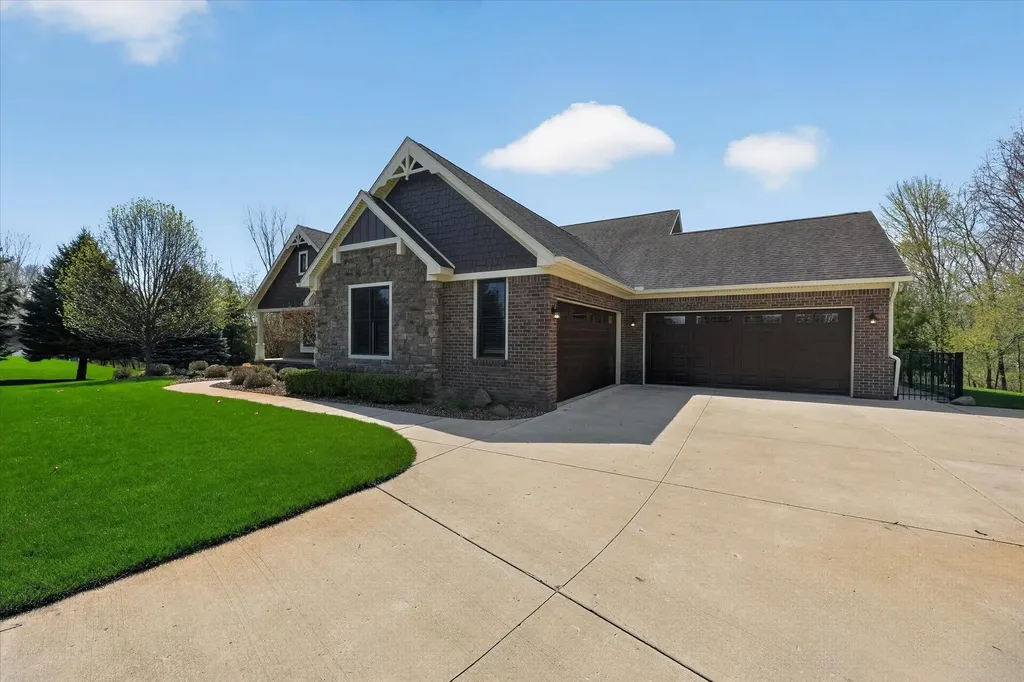 3790 Timber Green Court Genoa Township MI 48843