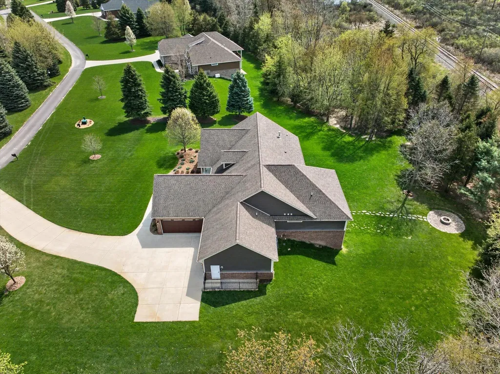 3790 Timber Green Court Genoa Township MI 48843