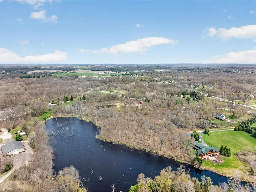 3790 Timber Green Court Genoa Township MI 48843