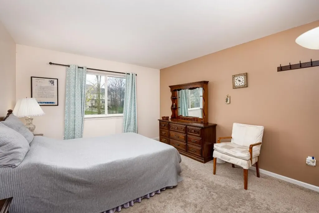 3339 Elsinore Court Ann Arbor City MI 48105