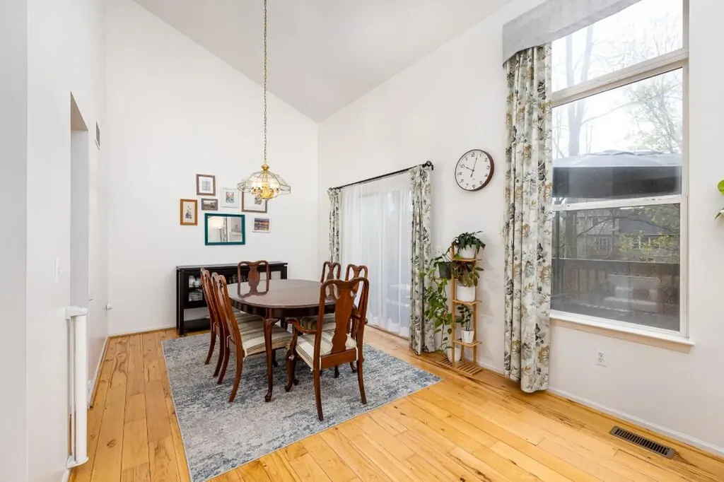 3339 Elsinore Court Ann Arbor City MI 48105