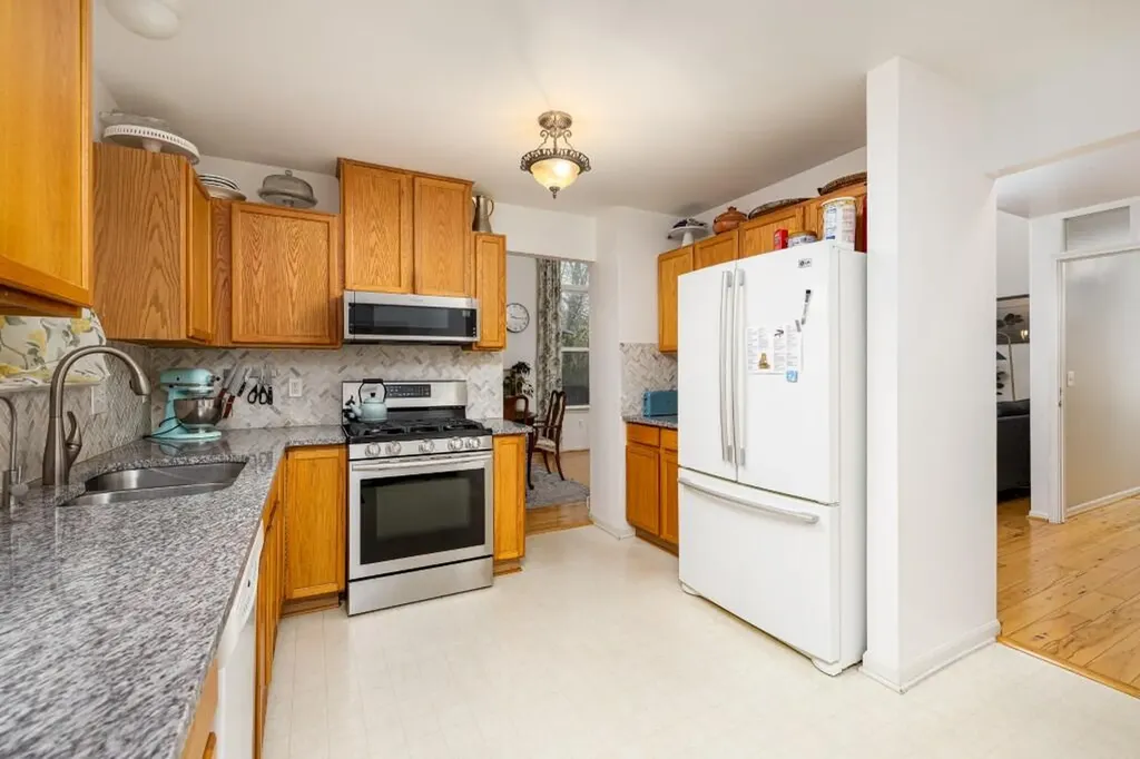 3339 Elsinore Court Ann Arbor City MI 48105