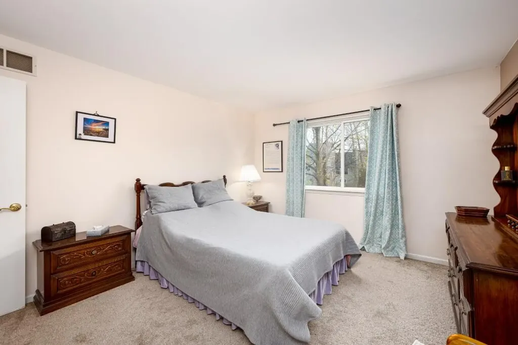 3339 Elsinore Court Ann Arbor City MI 48105
