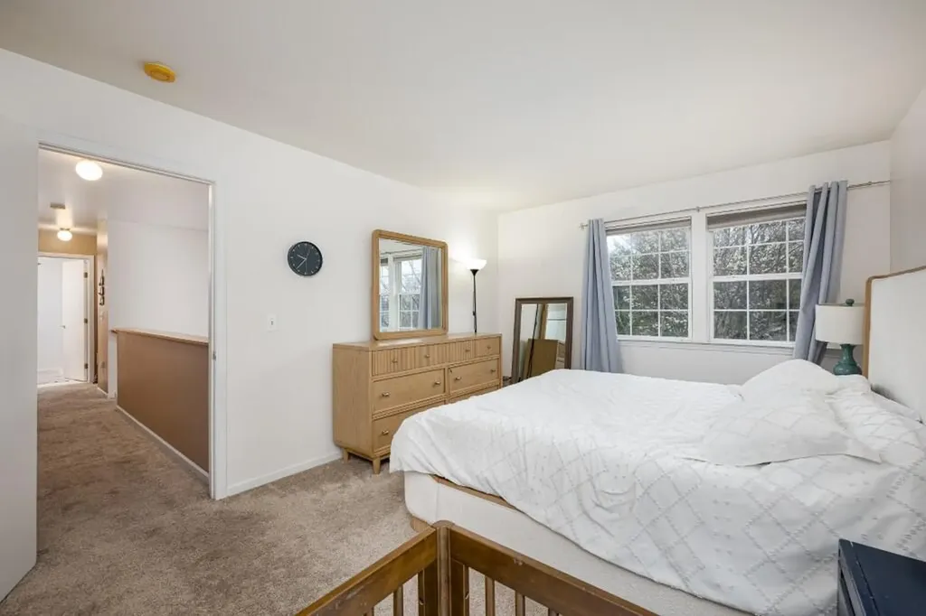 3339 Elsinore Court Ann Arbor City MI 48105
